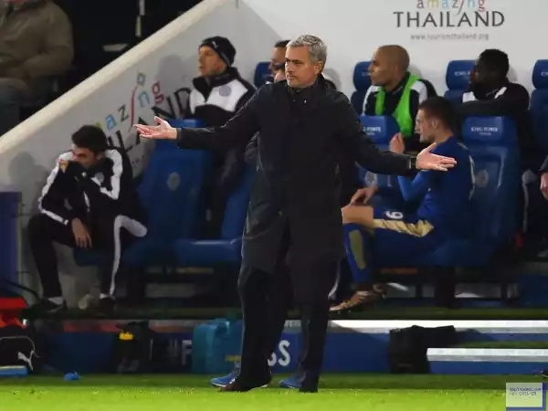 Chelsea sack Jose Mourinho 